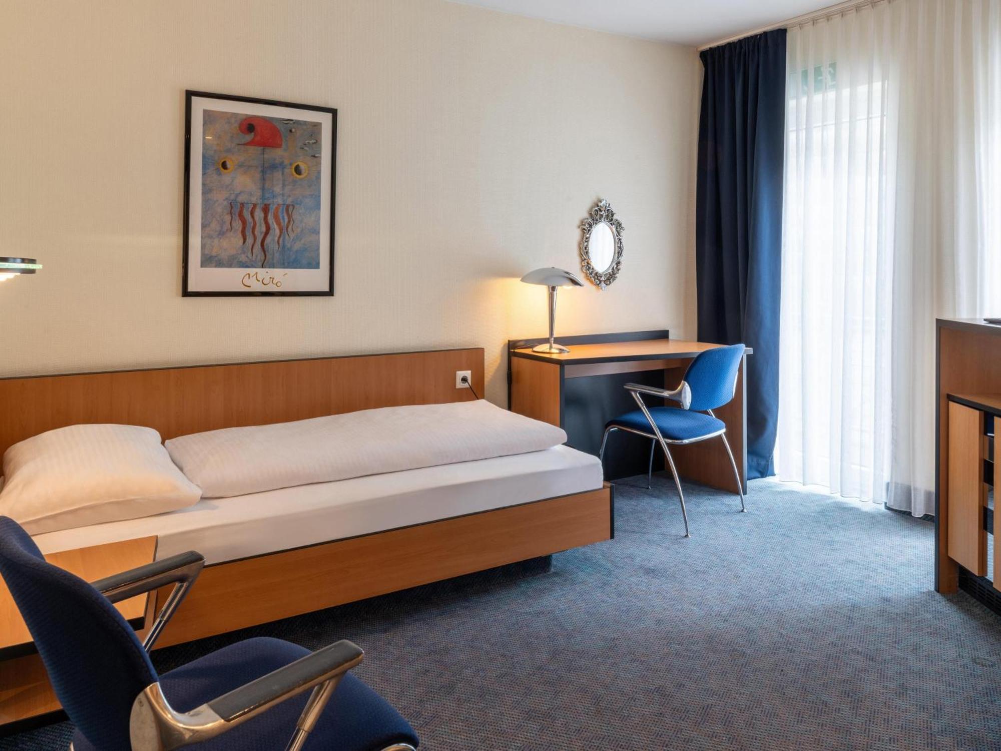B&B Hotel エシュヴァイラー エクステリア 写真